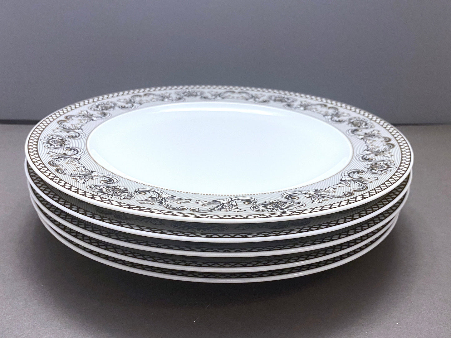 5 x Versace "Marqueterie" dinner plates, 10.5'' D, made in Germany by Rosenthal , black and white pattern with gold accents ,superb!