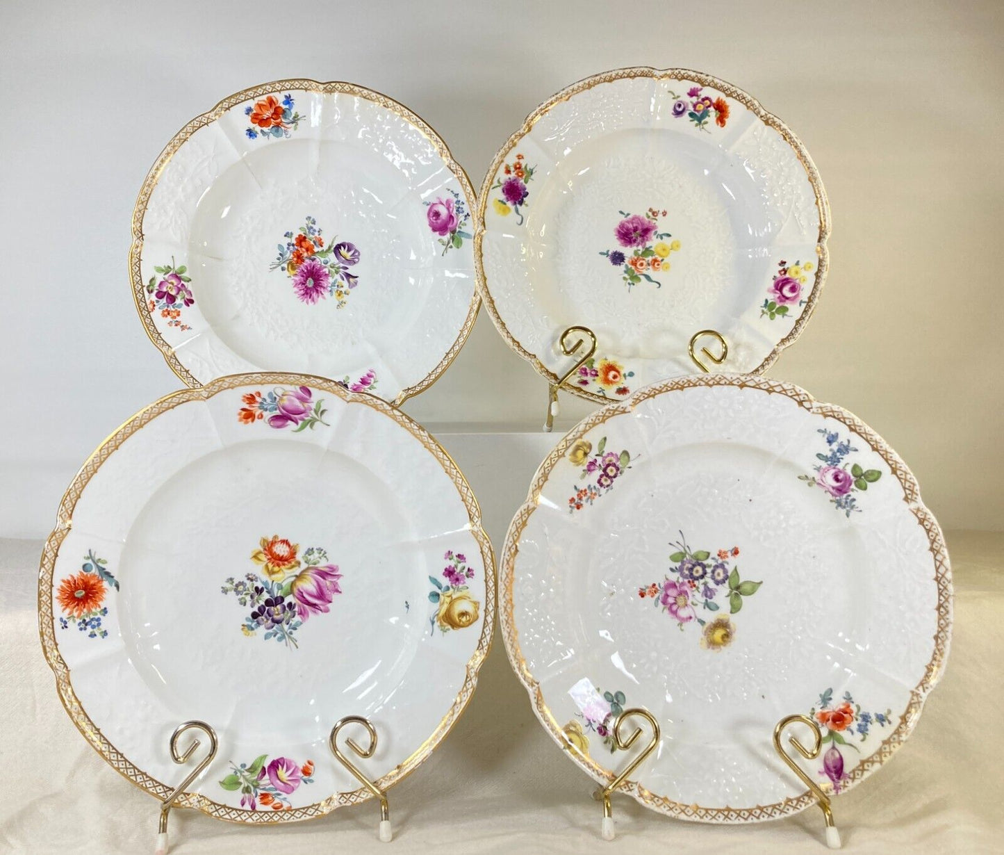 Set of 4 x antique Meissen (1774-1815 ) rimmed bowls, flowers paintings, 1st.