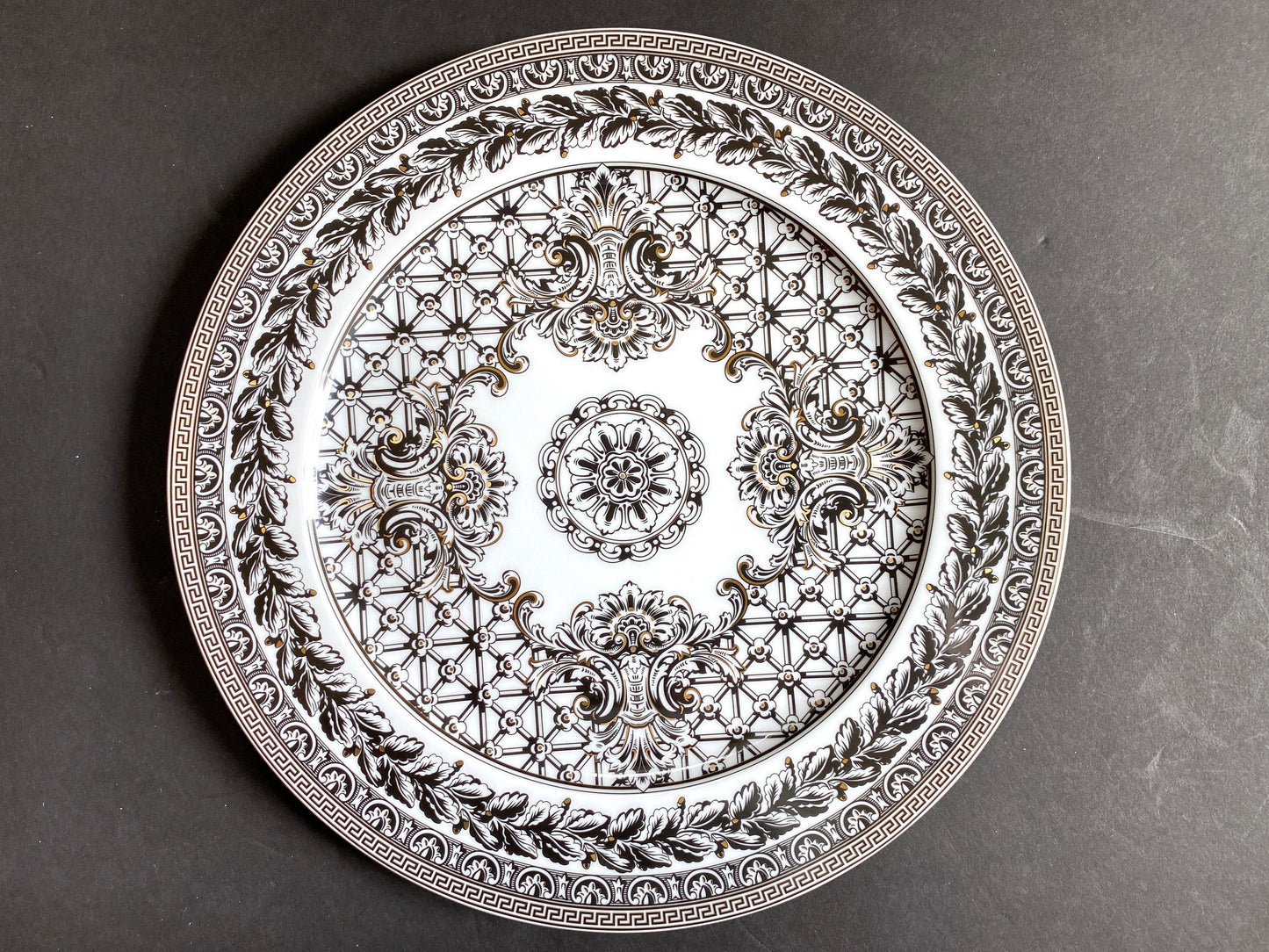 3x Versace "Marqueterie" dinner plates, 8 3/4'' D, by Rosenthal in Germany , black and white pattern with gold accents ,superb!