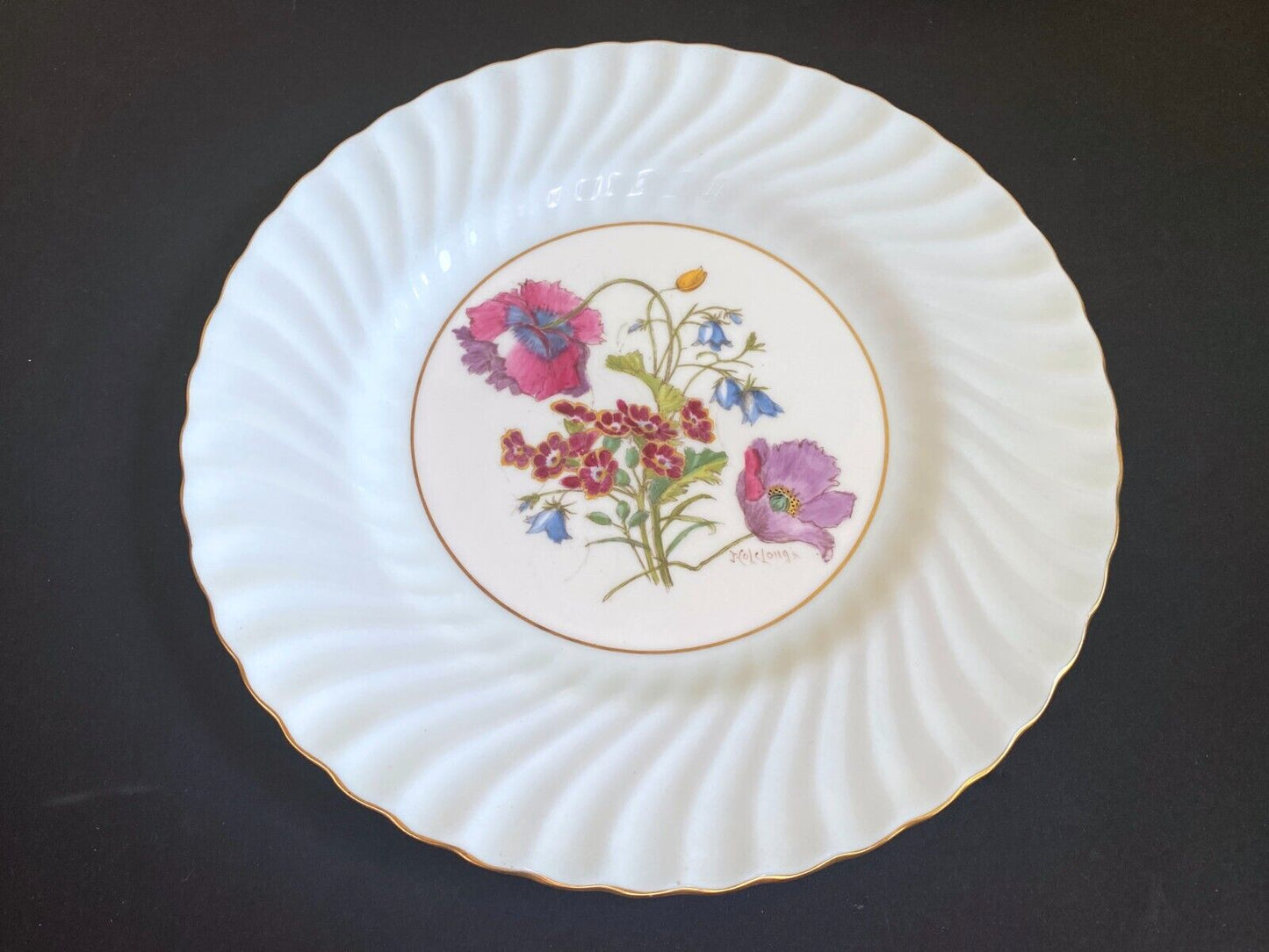 Minton England cabine plates with handpainted floral, artists signed, excellet!