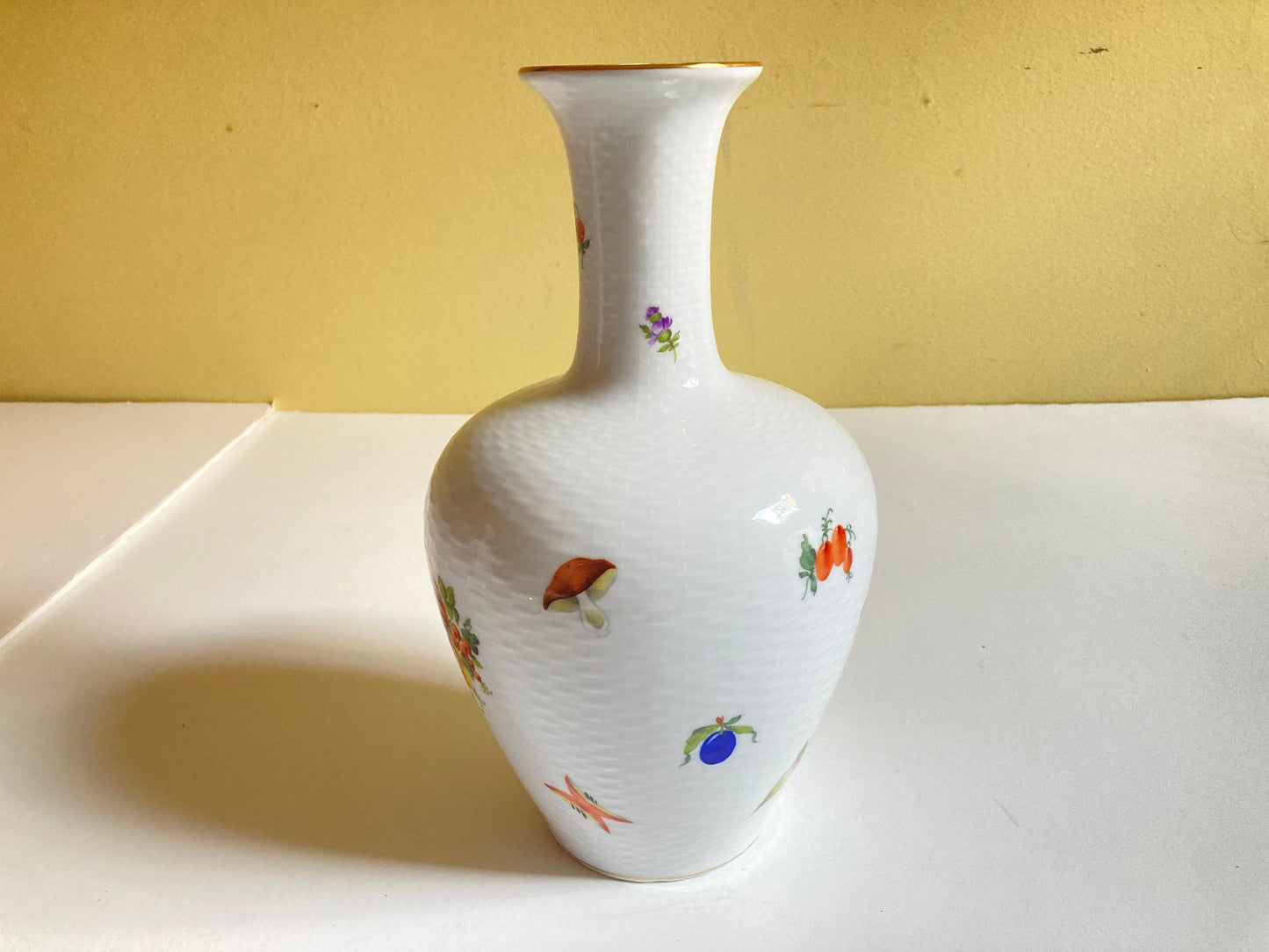 Large Herend Fruits & Flowers vase, basket weave design, 24k accents, 11'' T, ca. 1960s, rare