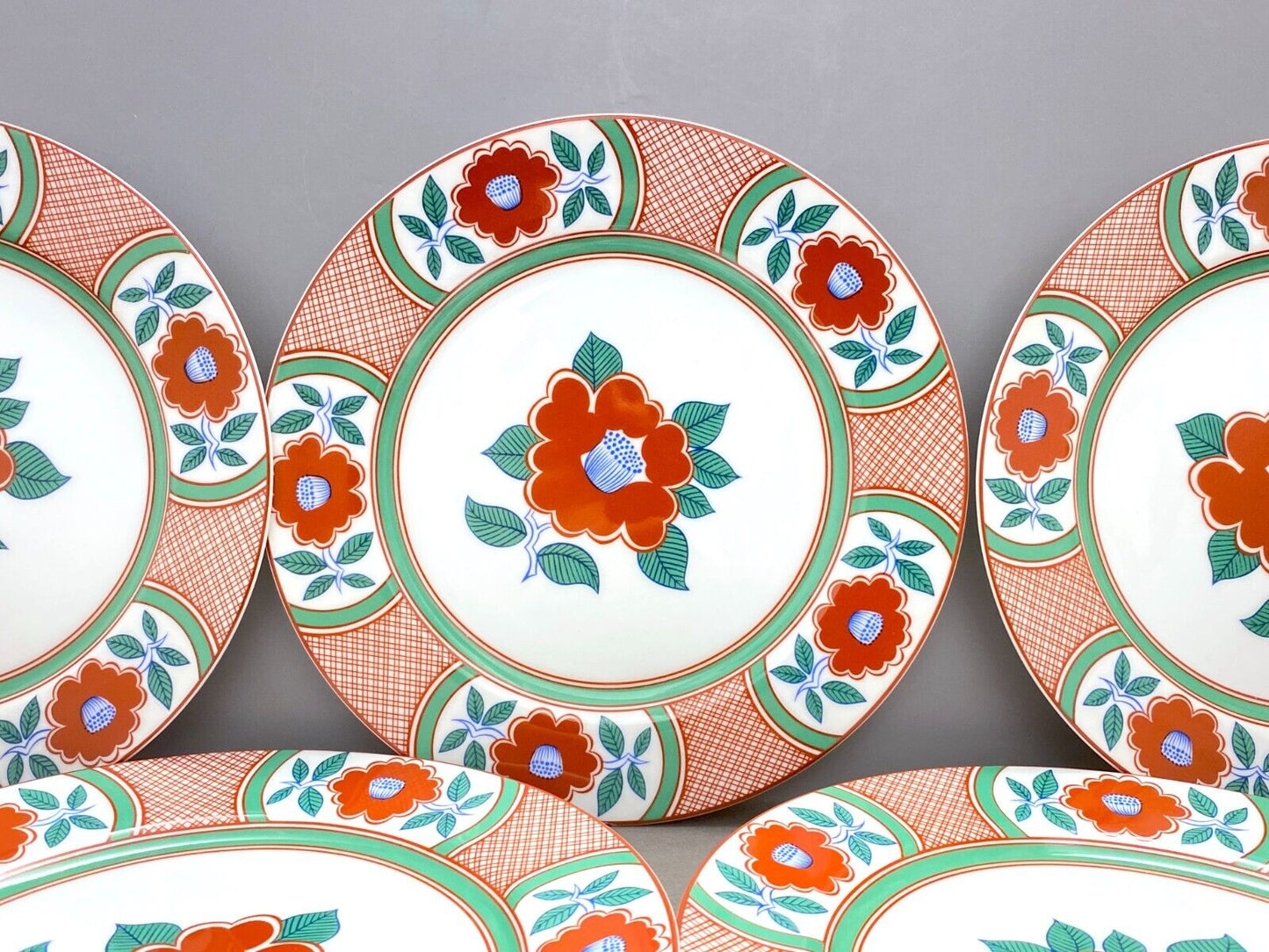 Set of 10 Tiffany & Co. Fitz Floyd Imari plates, 9 1/8 inches