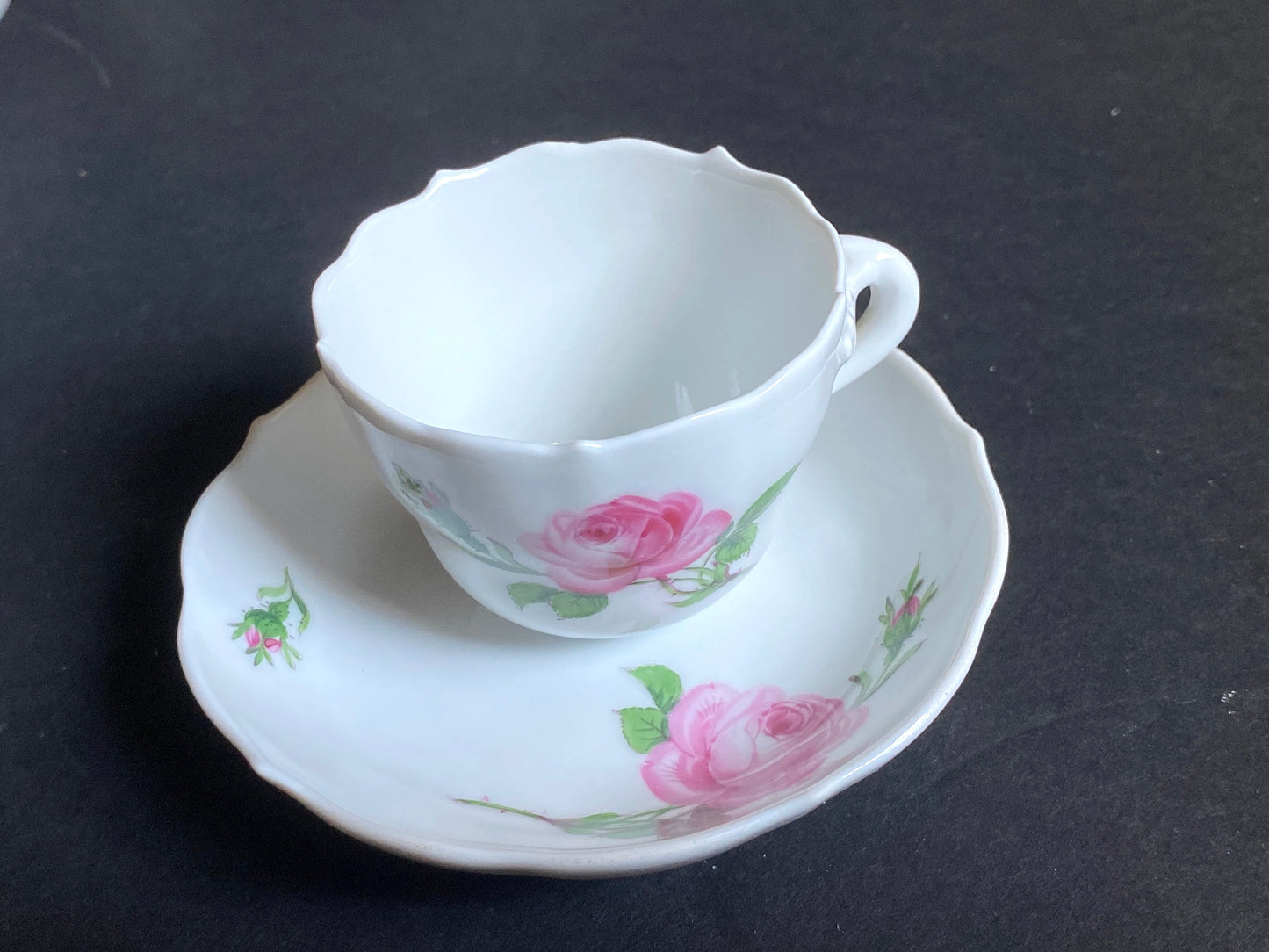 Vintage MEISSEN PINK ROSE mocha/demitasse set, cup & saucers, milk jar, lidded sugar with rose finial, 1st quality, made in Germany