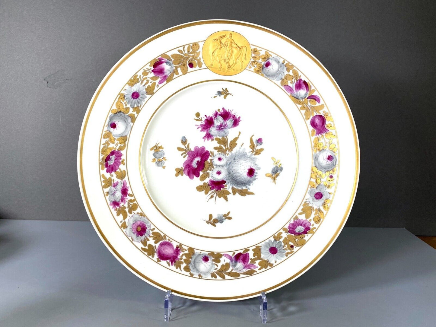 Exquisite KPM Berlin 11.5'' plate, flower painting and ornamental gilding, 1930s