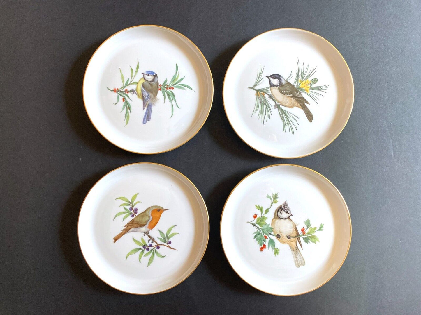 Meissen handpainted birds motif cabinet plates, set of 5, 1st choice, gold rim